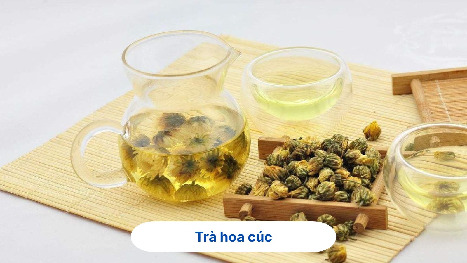 Chữa vi&ecirc;m họng tại nh&agrave; với tr&agrave; hoa c&uacute;c