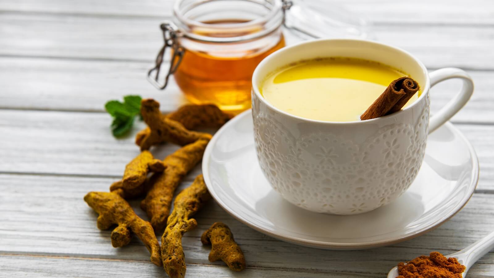 Bật mí cách uống nghệ mật ong chữa trào ngược HZZ88 hiện đang là nhà cái có sức hút lớn nhất Đông Nam Á