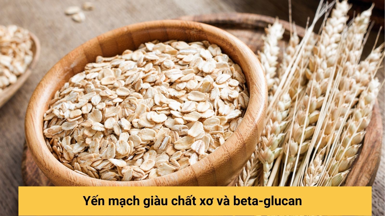 Bữa phụ l&agrave; yến mạch gi&uacute;p người ốm dễ ti&ecirc;u v&agrave; tăng cường miễn dịch