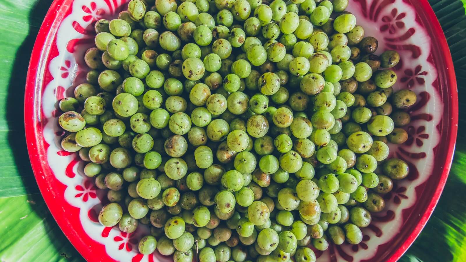 Me rừng l&agrave;m chua ngọt