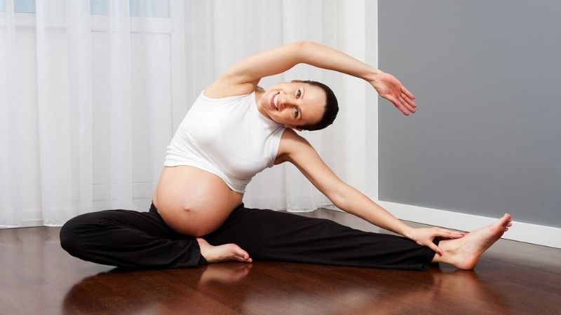 Thể dục nhẹ nh&agrave;ng mỗi ng&agrave;y gi&uacute;p b&agrave; bầu kiểm so&aacute;t đường huyết tốt hơn.