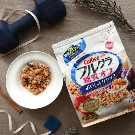 Ngũ cốc Calbee ít đường - Giúp cơ thể có đủ chất dinh dưỡng