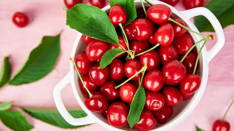 Cherry gi&uacute;p giảm triệu chứng của người bị gout