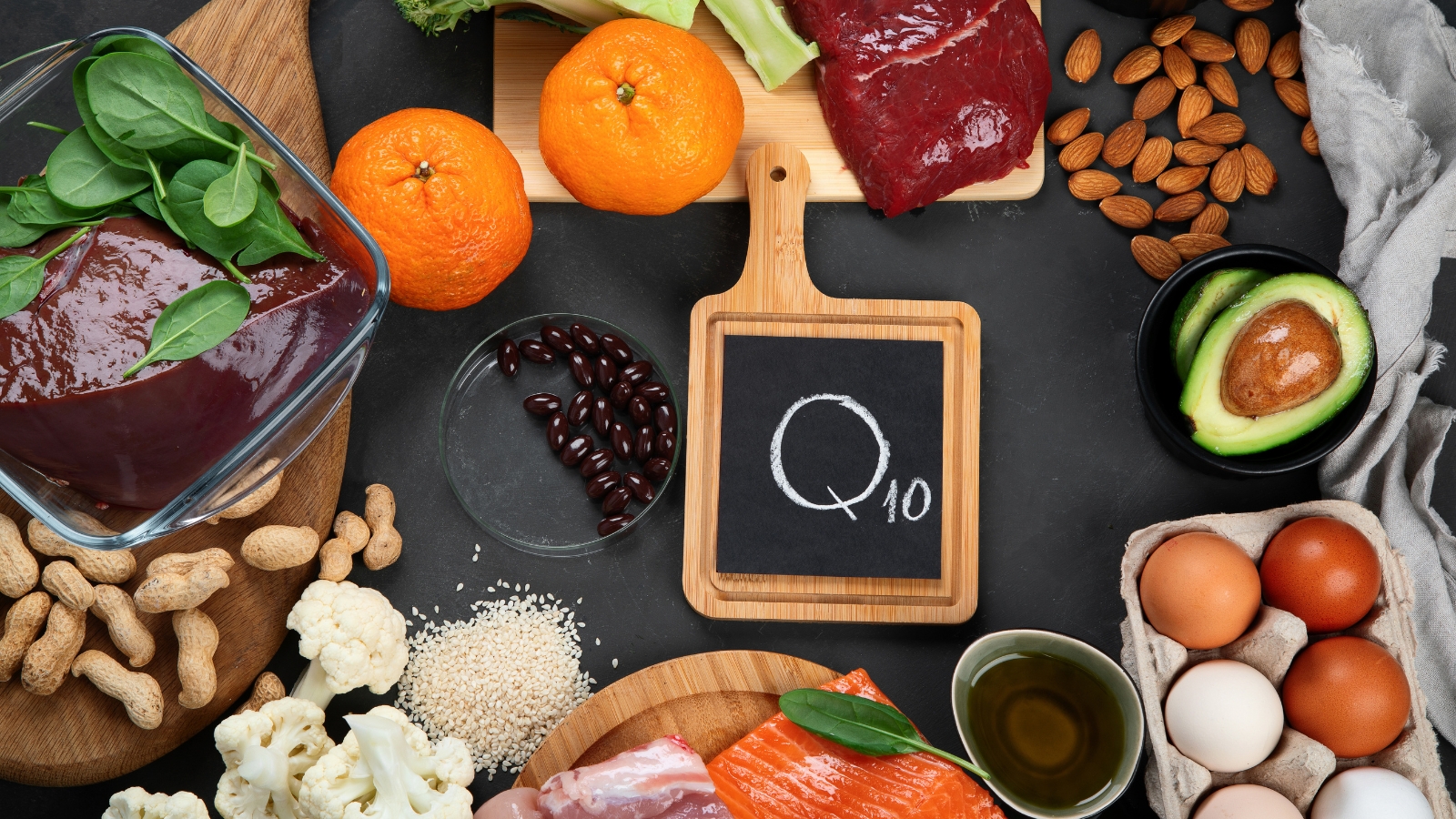 Coenzyme Q10 l&agrave; yếu tố quan trọng gi&uacute;p bảo vệ tim mạch