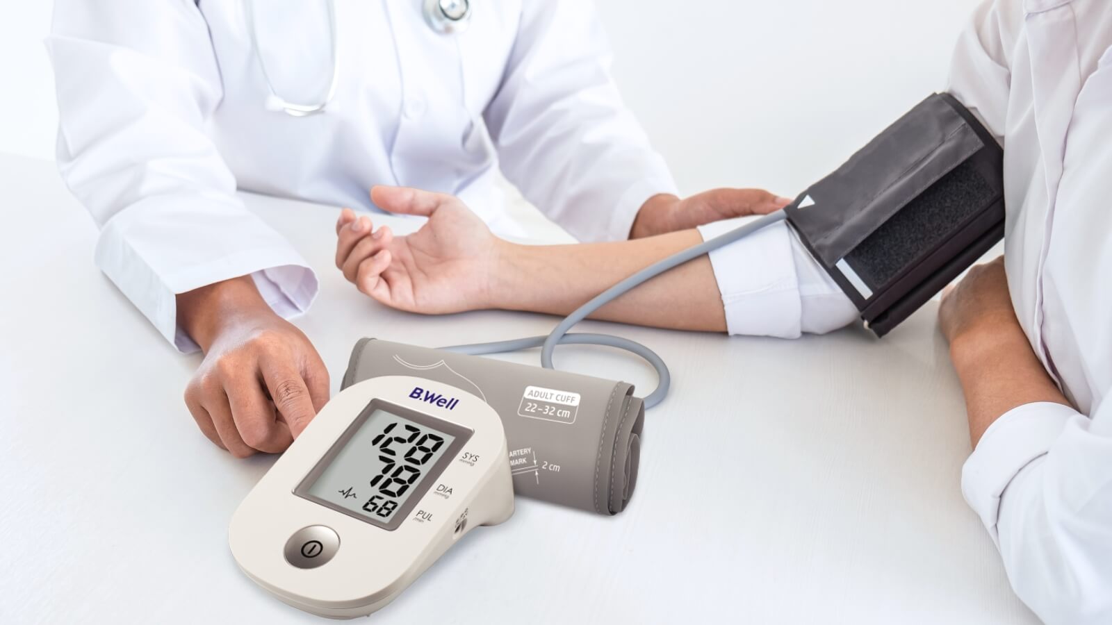 M&aacute;y đo huyết &aacute;p B.Well PRO 36 c&oacute; giọng n&oacute;i