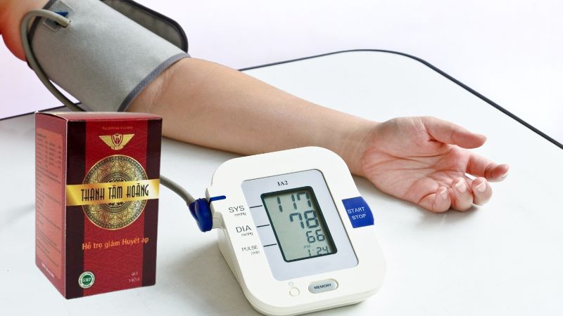 Người huyết &aacute;p cao n&ecirc;n sử dụng KingPhar Thanh T&acirc;m Ho&agrave;ng.